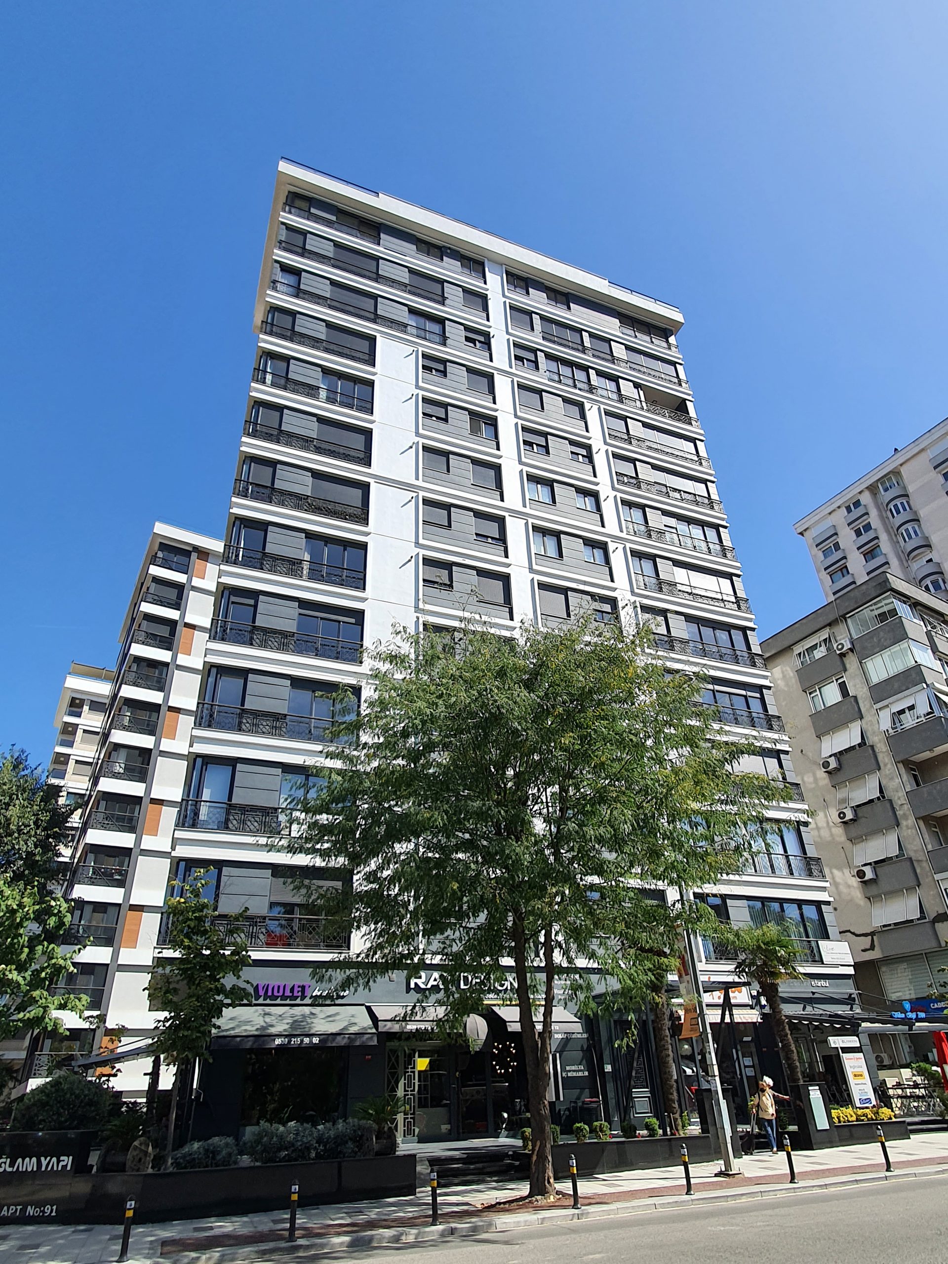 MEVSİM APARTMANI