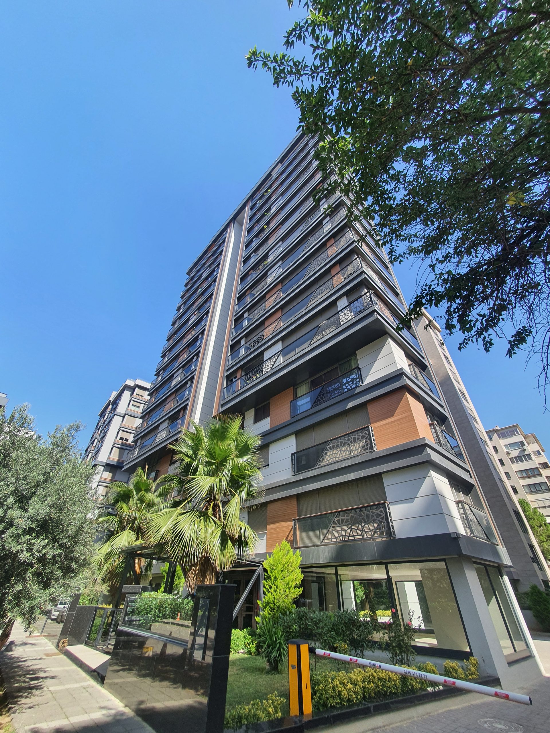 UĞUR APARTMANI